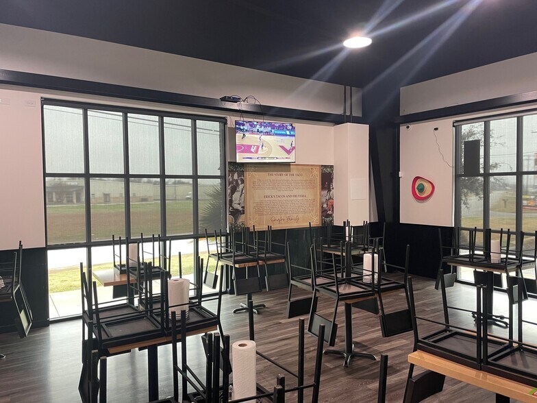 More Photos Of 313 FM 1103, Cibolo Freestanding For Lease