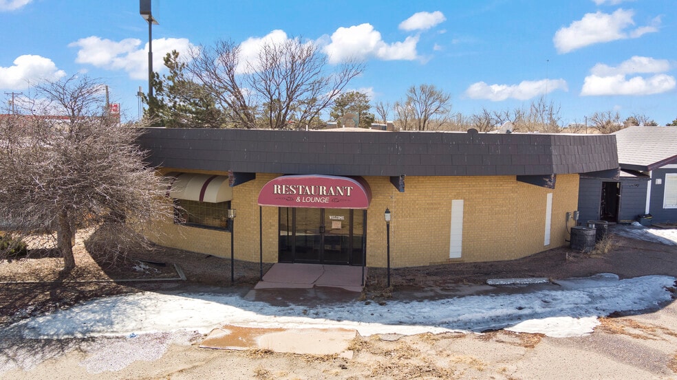 More Photos Of 700 Colorado Ave, Stratton Hotel For Sale