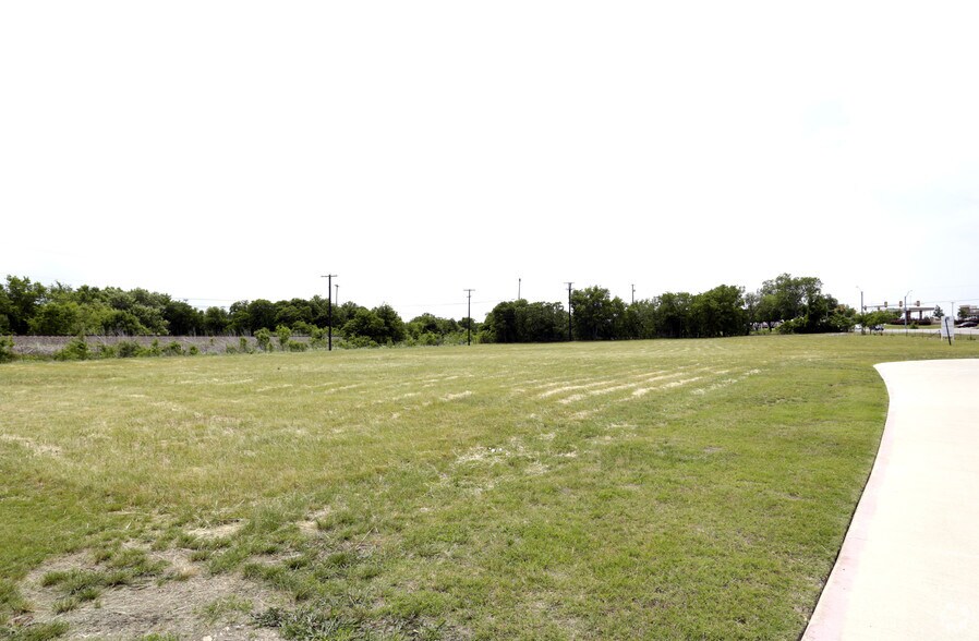 More Photos Of FM 156 & Avondale, Haslet Land For Sale