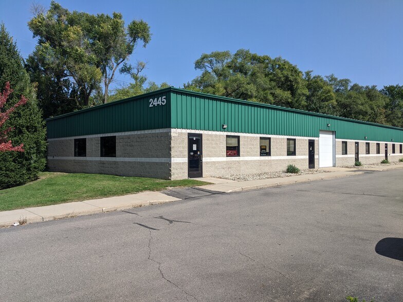 More Photos Of 2445 S Industrial Hwy, Ann Arbor Coworking Space