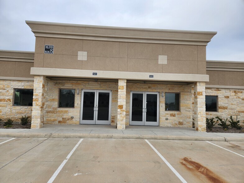 More Photos Of 16310 State Highway 249, Houston Office For Sale