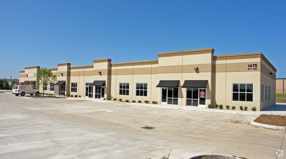 More Photos Of 1475 Heritage Pky, Mansfield Unknown For Lease