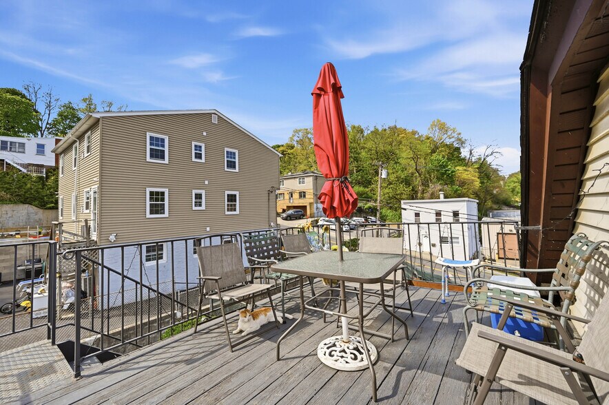 More Photos Of 775 Nepperhan Ave, Yonkers Multifamily For Sale