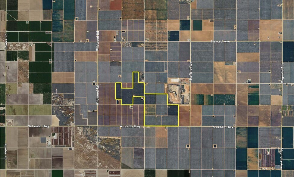 Primary Photo Of 17830 Jumper Ave, Shafter Land For Sale