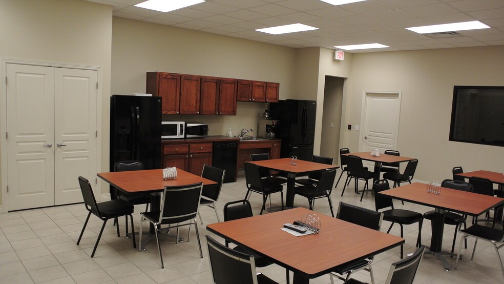 More Photos Of 3400 Kaydence Ct, Killeen Office For Lease