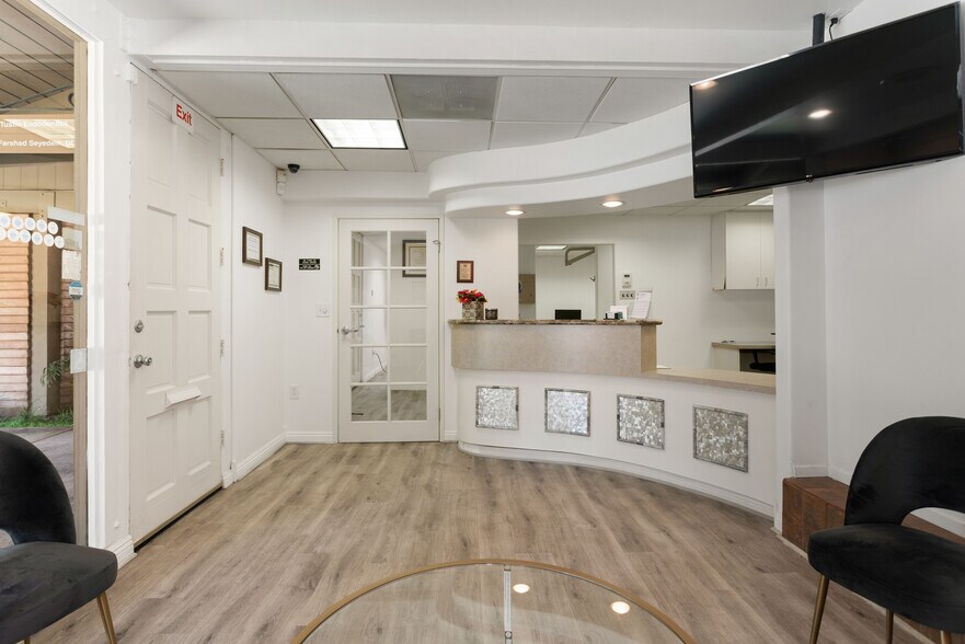 More Photos Of 13420 Newport Ave, Tustin Medical For Lease