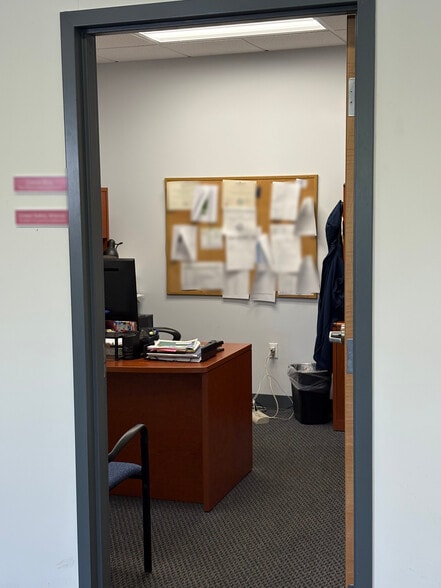 More Photos Of 5 Dan Rd, Canton Manufacturing For Lease