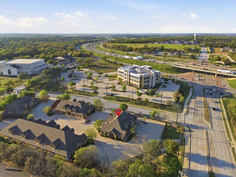More Photos Of 101 Countryside Ct, Southlake Medical For Sale