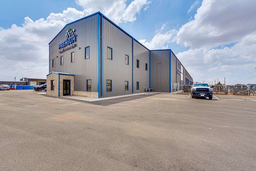 More Photos Of 10219 Industrial ave, Midland Warehouse For Sale