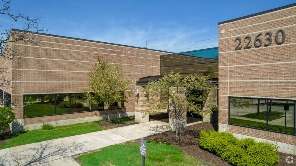 More Photos Of 22630 Haggerty Rd, Farmington Hills Research And Development For Lease