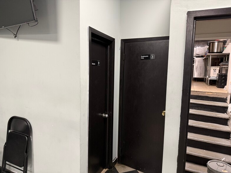 More Photos Of 756-777 S 5th Ave, Mount Vernon Storefront For Lease