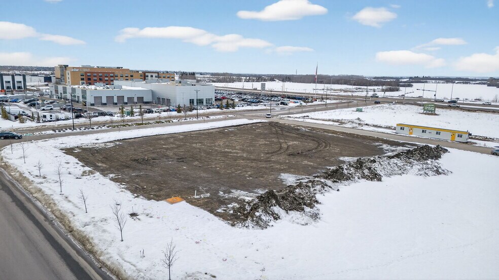 More Photos Of 1167 St Albert trl, St. Albert General Retail For Lease