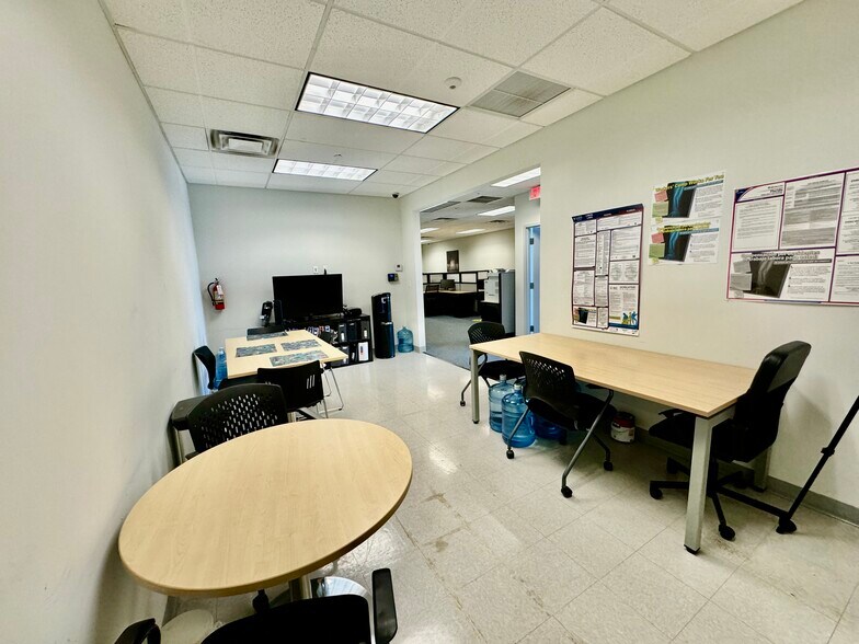 More Photos Of 11411 NW 107 St, Miami Warehouse For Lease