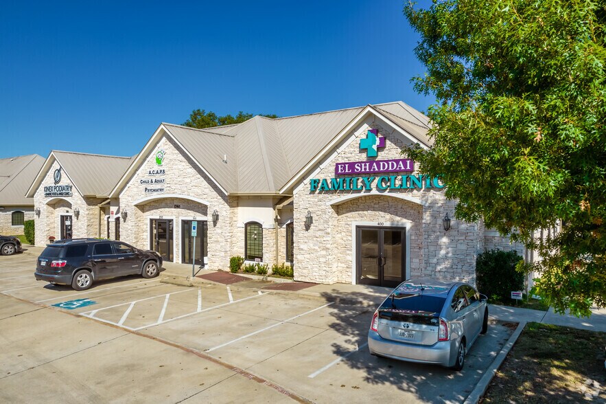 More Photos Of 1740 W Virginia St, McKinney Medical For Lease