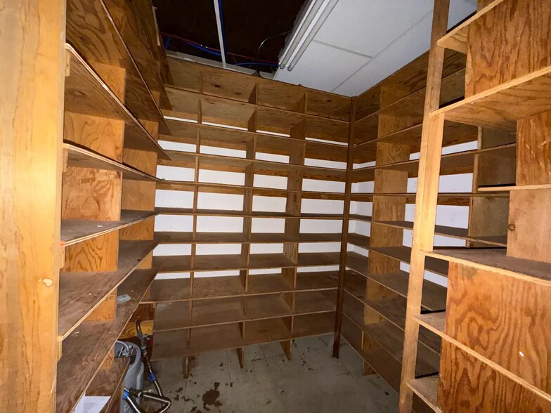 More Photos Of 346-354 S Houston St, Aransas Pass Office For Sale