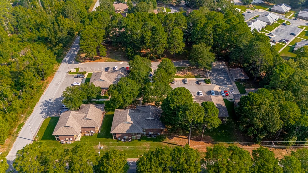 More Photos Of 1810 Bishop Rd, Bryant Apartments For Sale