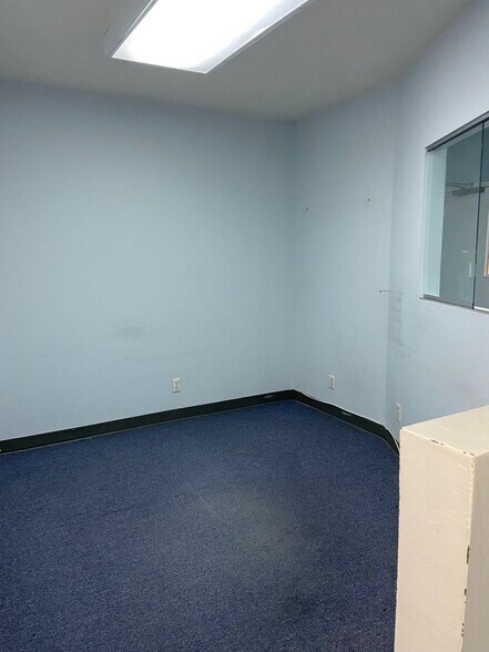 More Photos Of 206-212 Canal St, New York Office Residential For Sale