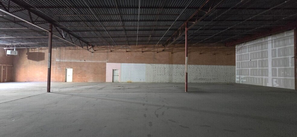 More Photos Of 1200-1260 Gail Gardner Way, Prescott General Retail For Lease