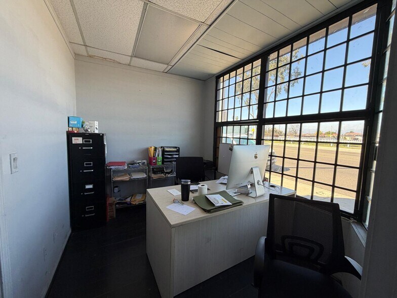 More Photos Of 7910-7916 Garvey Ave, Rosemead Auto Dealership For Lease