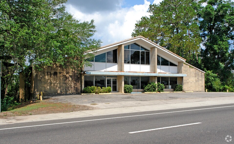 More Photos Of 3434 S Monroe St, Tallahassee Freestanding For Sale