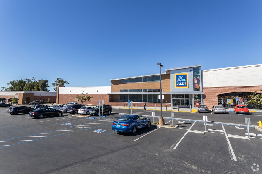 More Photos Of 4687-4731 Telephone Rd, Ventura Unknown For Lease