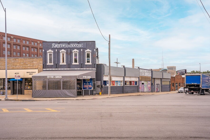 Primary Photo Of 423 Southwest Blvd, Kansas City Bar For Sale