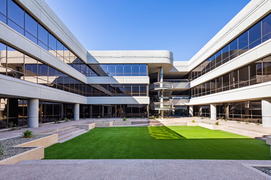 More Photos Of 8900 N 22nd Ave, Phoenix Office For Sale