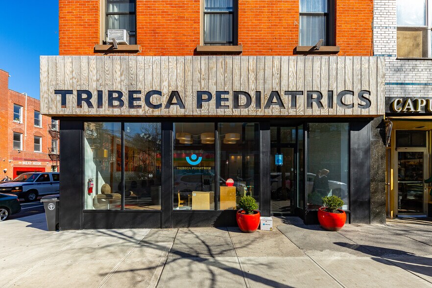 More Photos Of 325-327 Court St, Brooklyn Multifamily For Sale