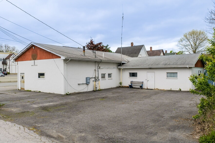 More Photos Of 29 Church St, Port Jervis Flex For Sale