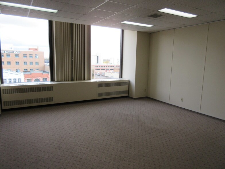 More Photos Of 151 S Rose St, Kalamazoo Medical For Sale