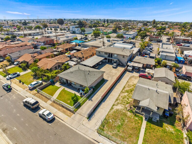 More Photos Of 4724 E 58th St, Maywood Apartments For Sale