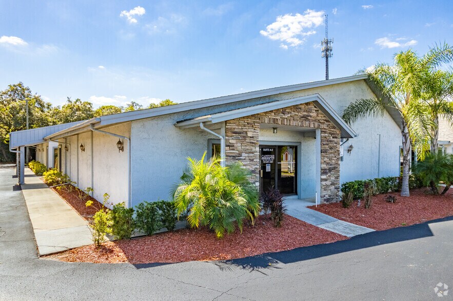 More Photos Of 8406 Massachusetts Ave, New Port Richey Office For Lease