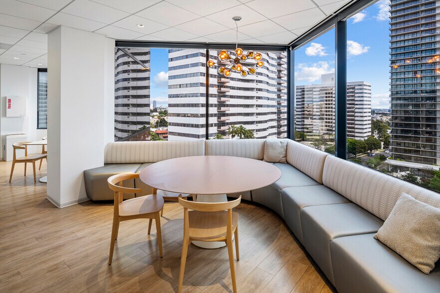 More Photos Of 11755 Wilshire Blvd, Los Angeles Office For Lease