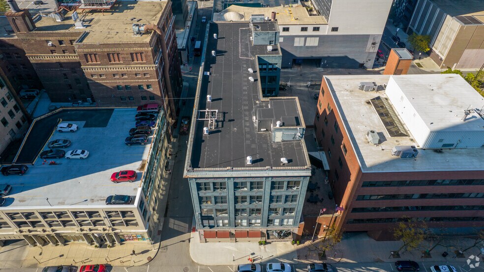 More Photos Of 35 N 4th St, Columbus Office For Sale