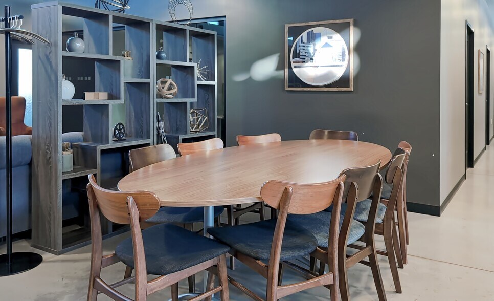 More Photos Of 9131 Keele St, Vaughan Coworking Space