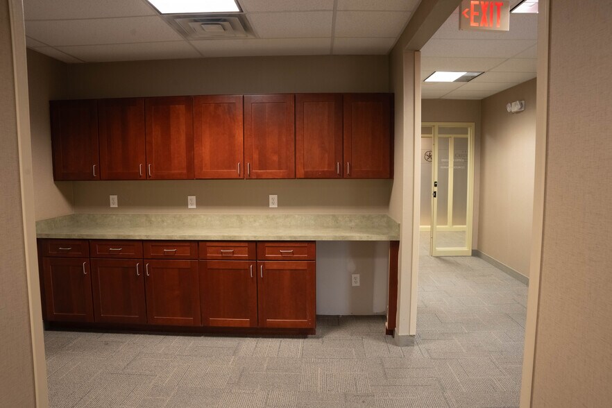 More Photos Of 1021 Watervliet Shaker Rd, Schenectady Office For Lease