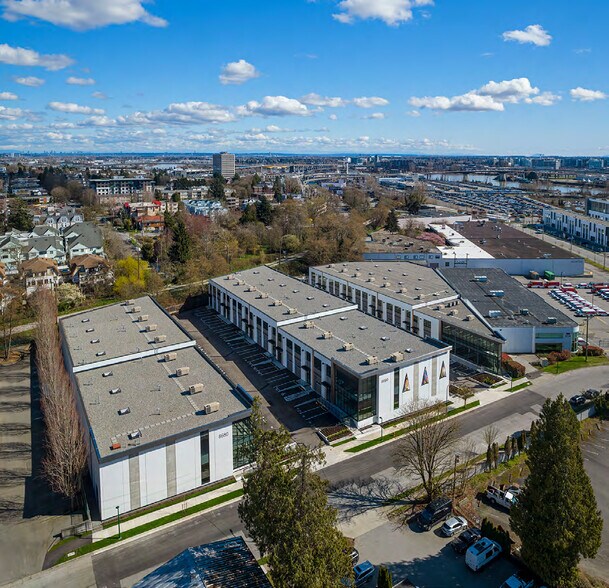 More Photos Of 8696 Barnard St, Vancouver Unknown For Lease