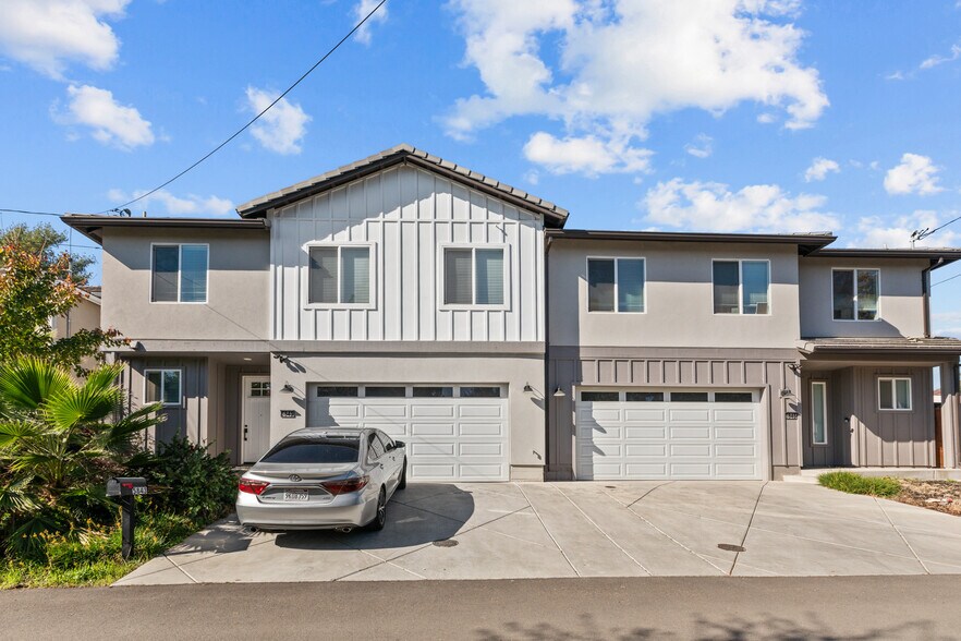 More Photos Of 5841 Del Campo Ln, Carmichael Multifamily For Sale