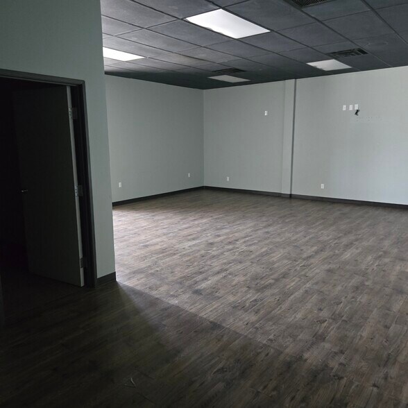 More Photos Of 435-447 SW 89th St, Oklahoma City Unknown For Lease