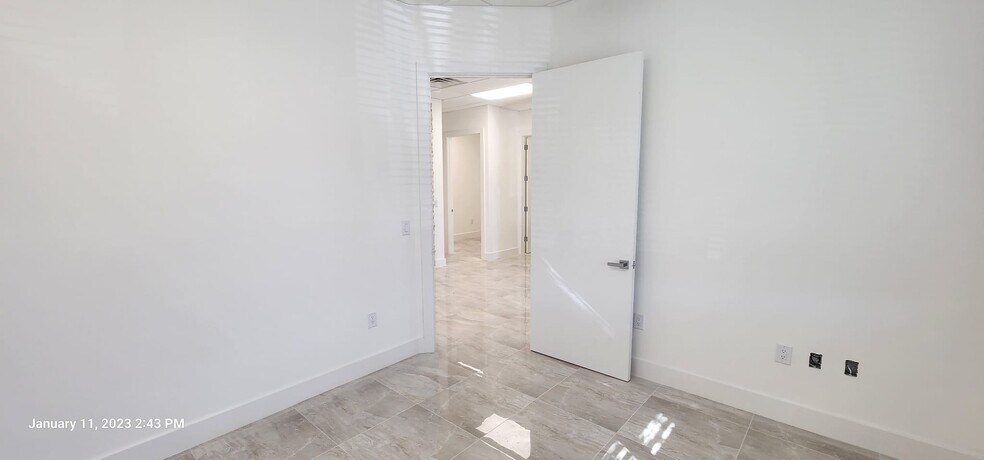 More Photos Of 540 NW University, Port Saint Lucie Office Residential For Sale