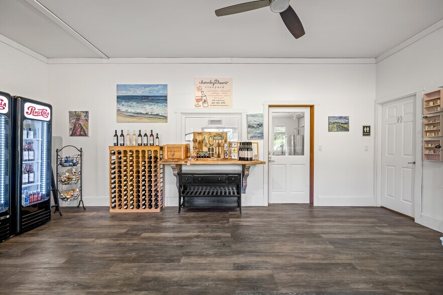 More Photos Of 1885 Central Rd, Hornby Island Land For Sale