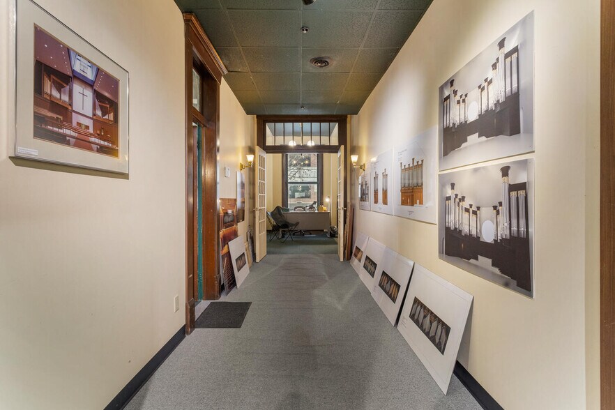 More Photos Of 112 W Hill St, Champaign Multifamily For Sale