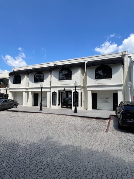 More Photos Of 3209 Paces Ferry Pl NW, Atlanta Unknown For Lease