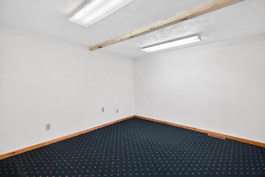 More Photos Of 210 E 5th Ave, Tarentum Office For Sale