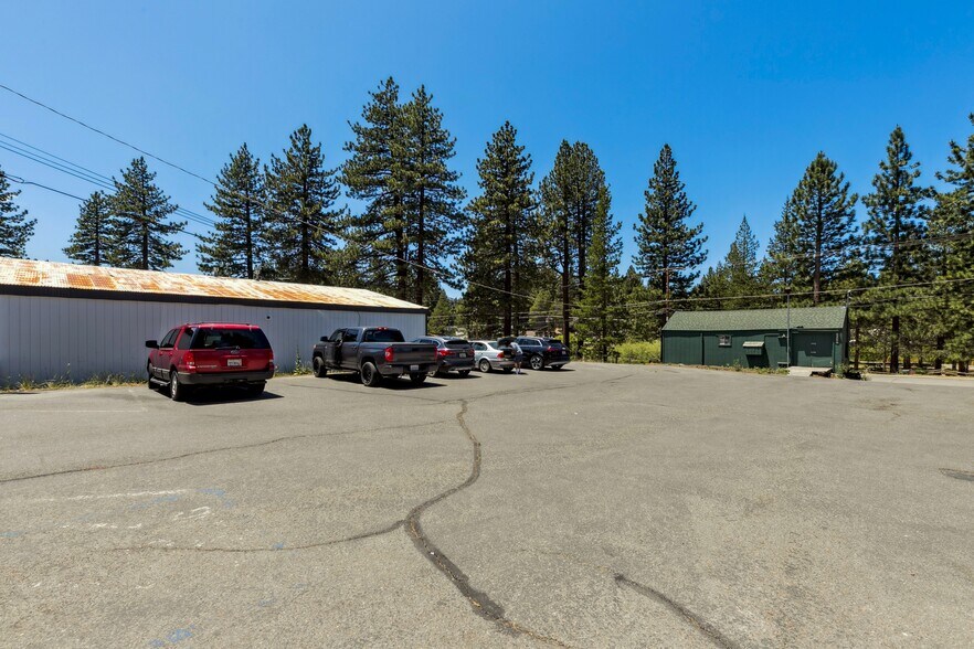 More Photos Of 2205 Lake Tahoe Blvd, South Lake Tahoe Storefront Retail Office For Sale