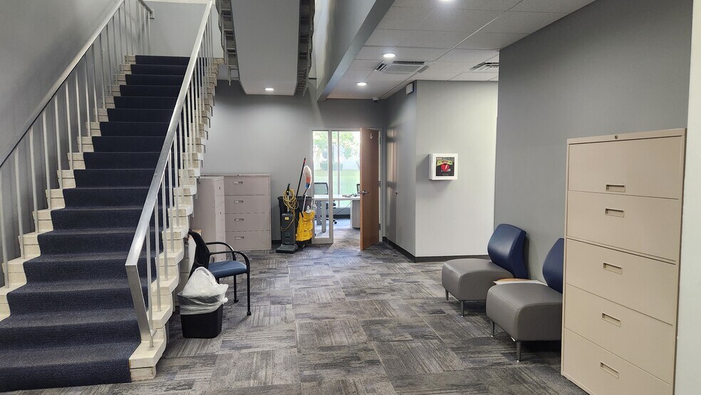 More Photos Of 980 James St, Syracuse Medical For Lease