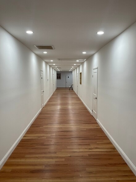More Photos Of 1901 Waters Ave, Savannah Religious Facility For Lease