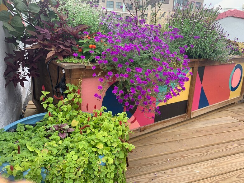 More Photos Of 373 S 1st St, Brooklyn Storefront Retail Office For Sale