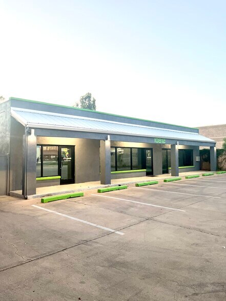 More Photos Of 10812 N Cave Creek Rd, Phoenix Storefront For Lease