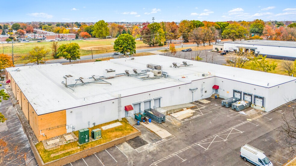 More Photos Of 9001 Torresdale Ave, Philadelphia Warehouse For Lease